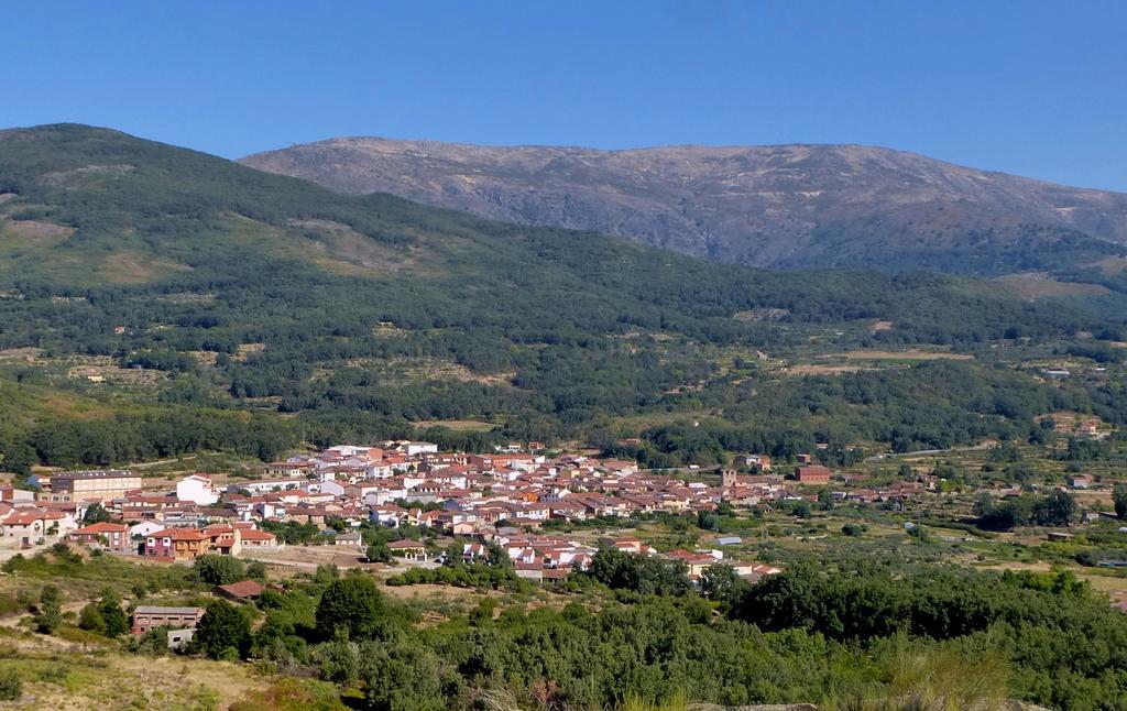 Apartamentos Rurales Entre Fuentes Cuacos De Yuste Exterior photo