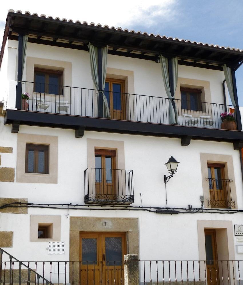 Apartamentos Rurales Entre Fuentes Cuacos De Yuste Exterior photo